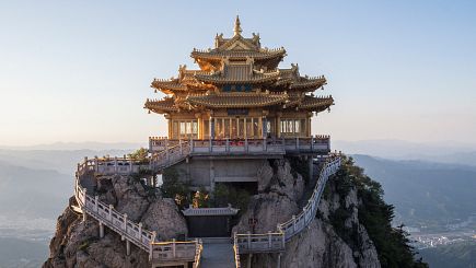Laojun Mountain is the main peak of Funiu Mountain in the eight hundred miles of the Qinling Mountains in China.
